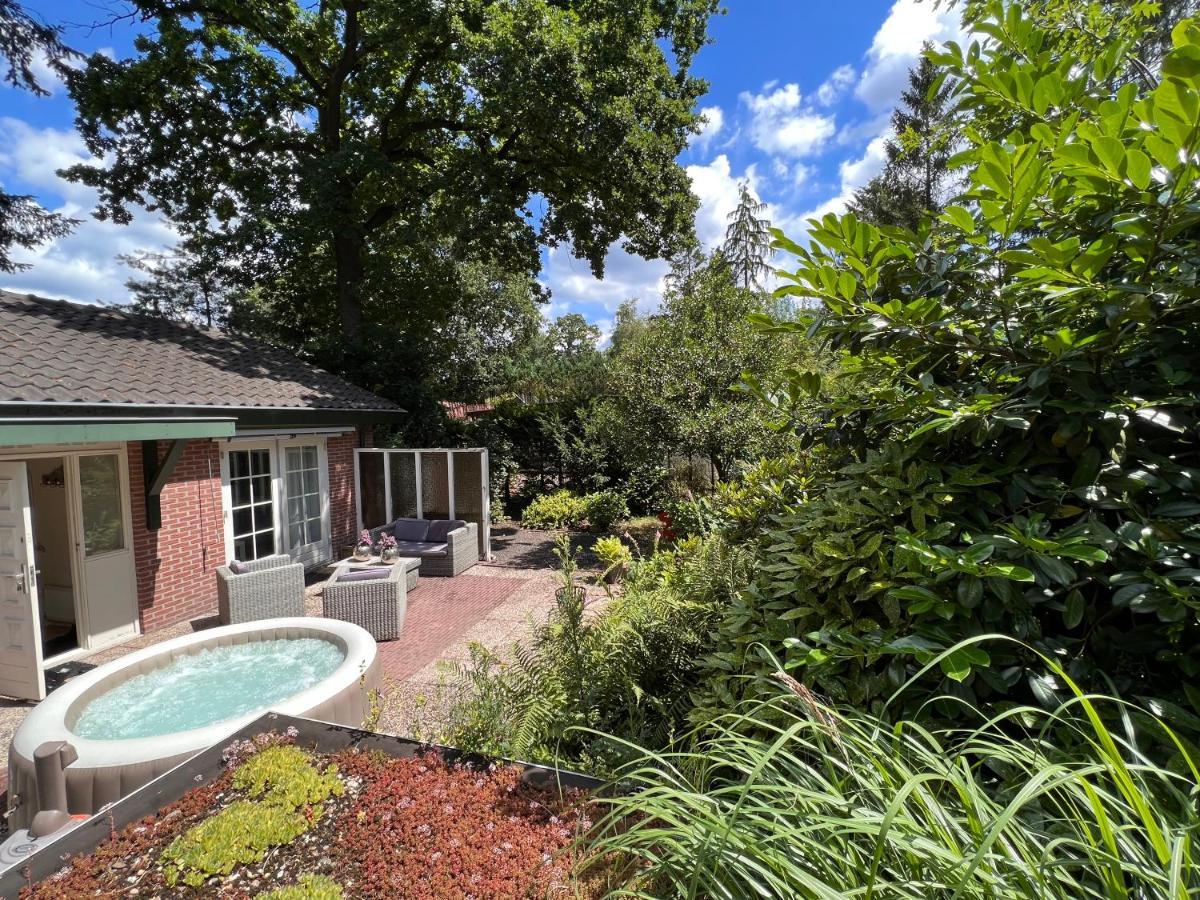Apartamento Free Standing Vacation House Garden, Private Jacuzzi, Veluwe Woods Voorthuizen Exterior foto