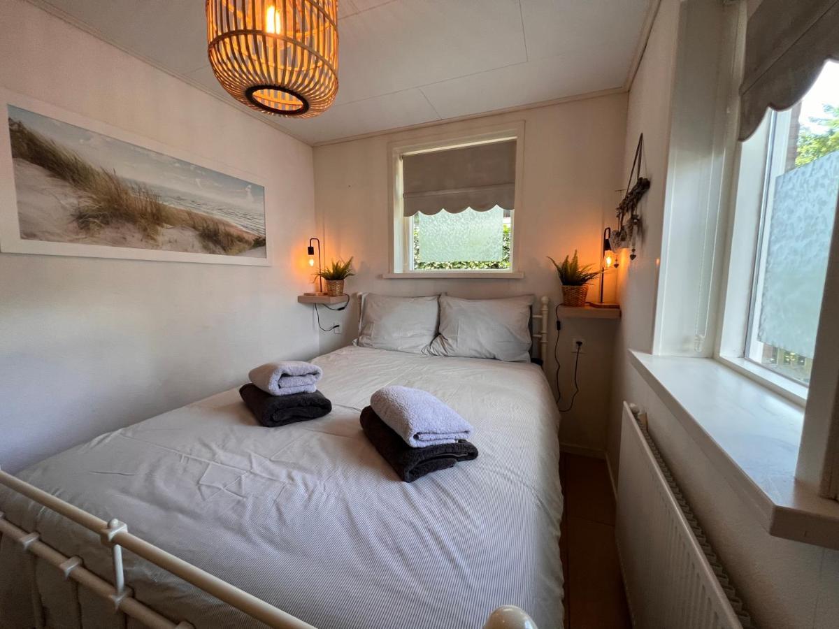 Apartamento Free Standing Vacation House Garden, Private Jacuzzi, Veluwe Woods Voorthuizen Exterior foto