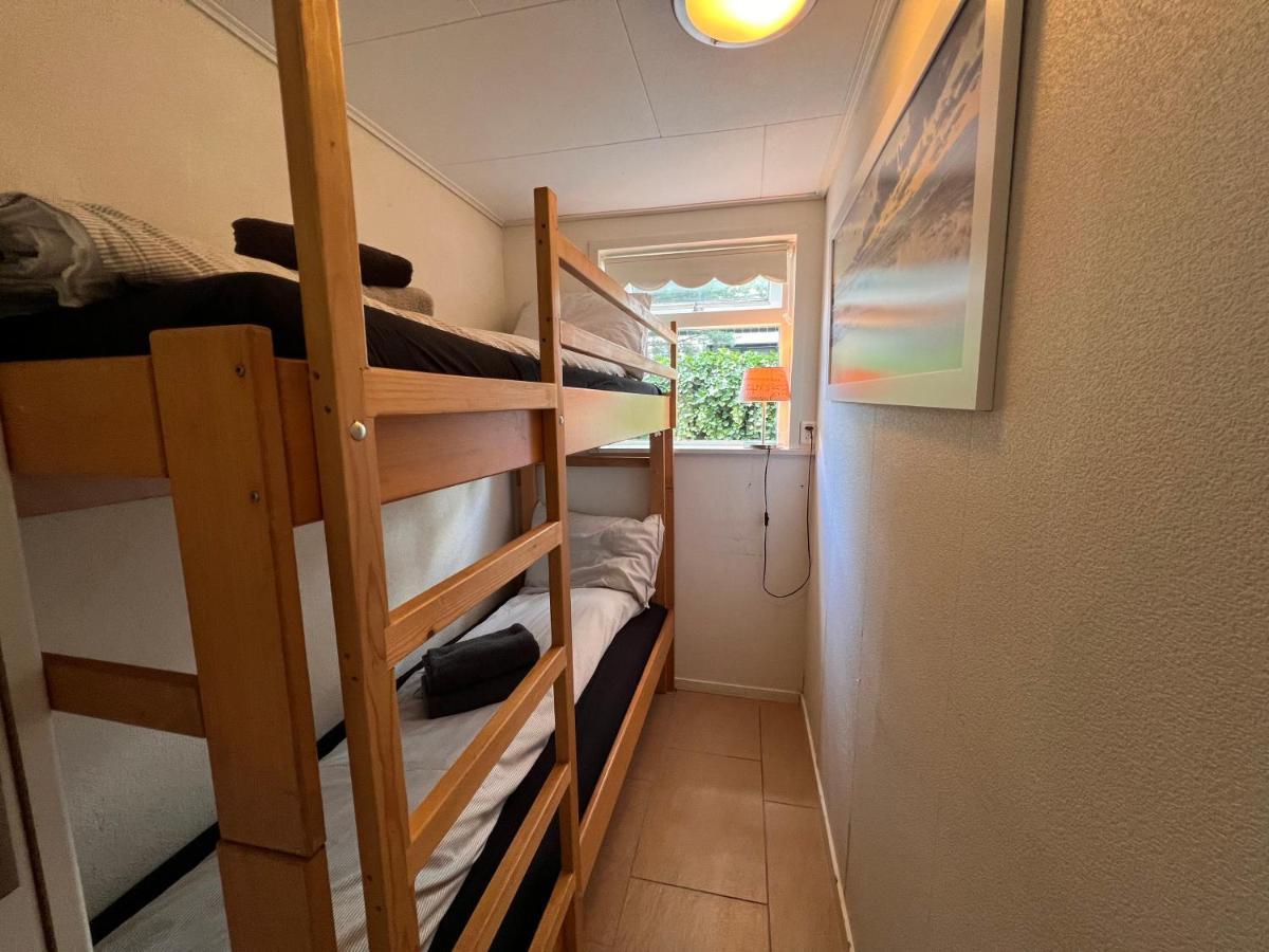 Apartamento Free Standing Vacation House Garden, Private Jacuzzi, Veluwe Woods Voorthuizen Exterior foto